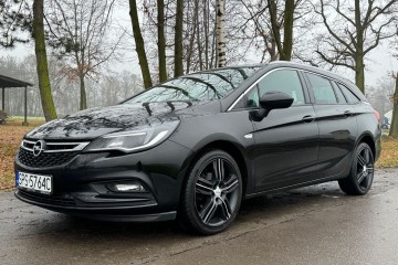 Bezwypadkowy, zadbany, niski przebieg, dobrze wyposażony