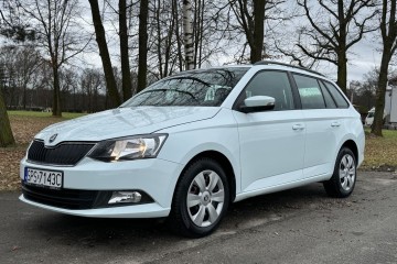 Niski przebieg, zadbany, hak westfalia