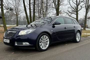 Bezwypadkowy, Oryginalny lakier, Duży serwis , xenon, navi, hak