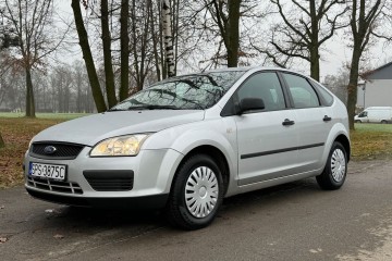 Niski przebieg, oryginał, bezwypadkowy, bez korozji.